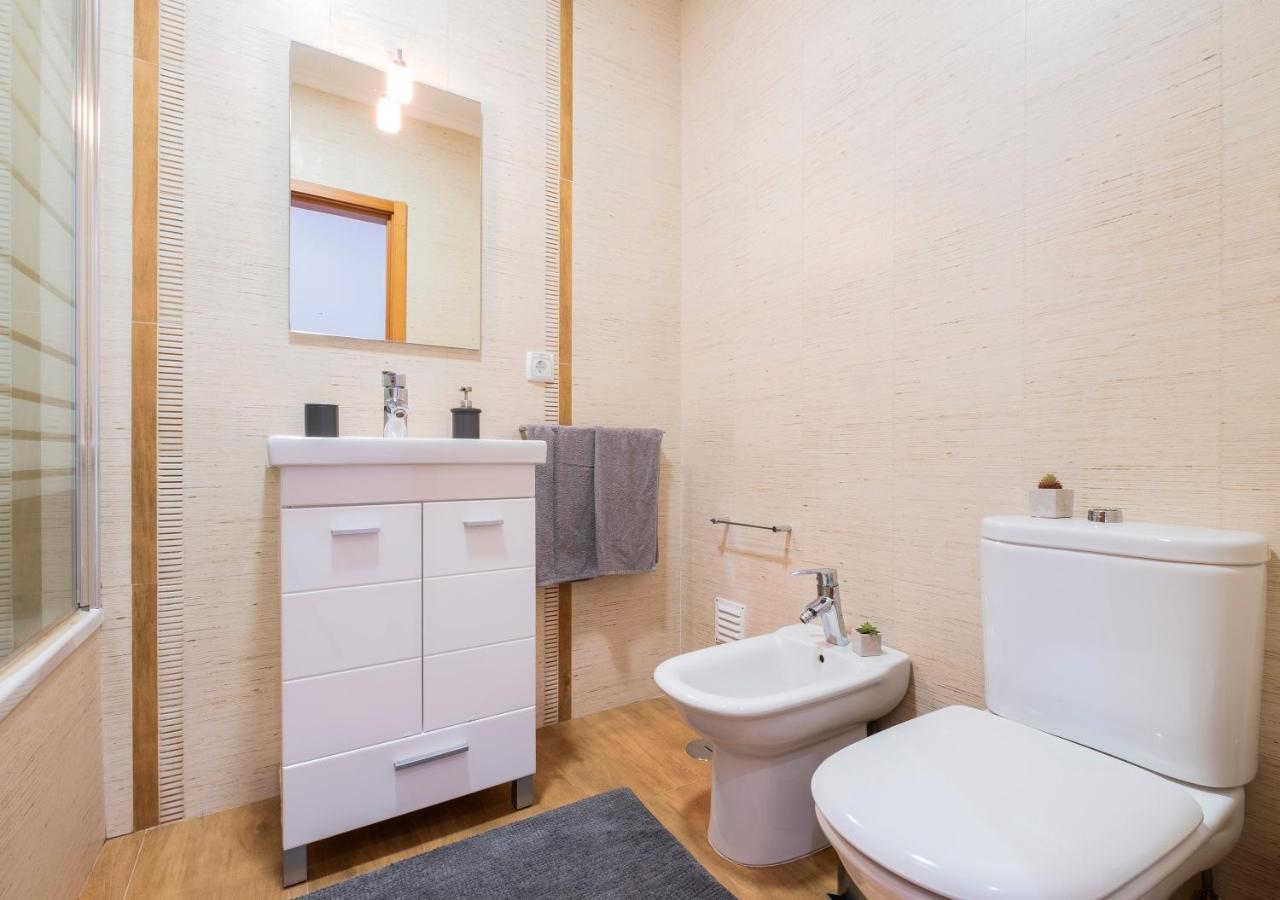 Paim Apartments Ponta Delgada  Bagian luar foto