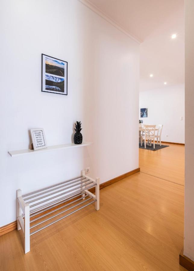 Paim Apartments Ponta Delgada  Bagian luar foto