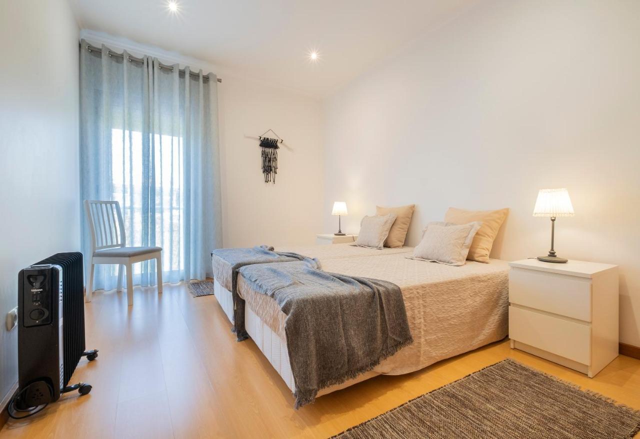 Paim Apartments Ponta Delgada  Bagian luar foto