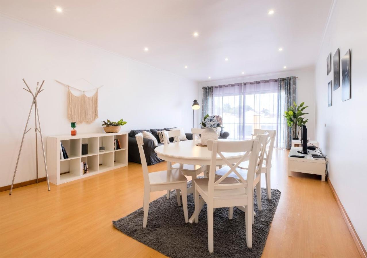 Paim Apartments Ponta Delgada  Bagian luar foto
