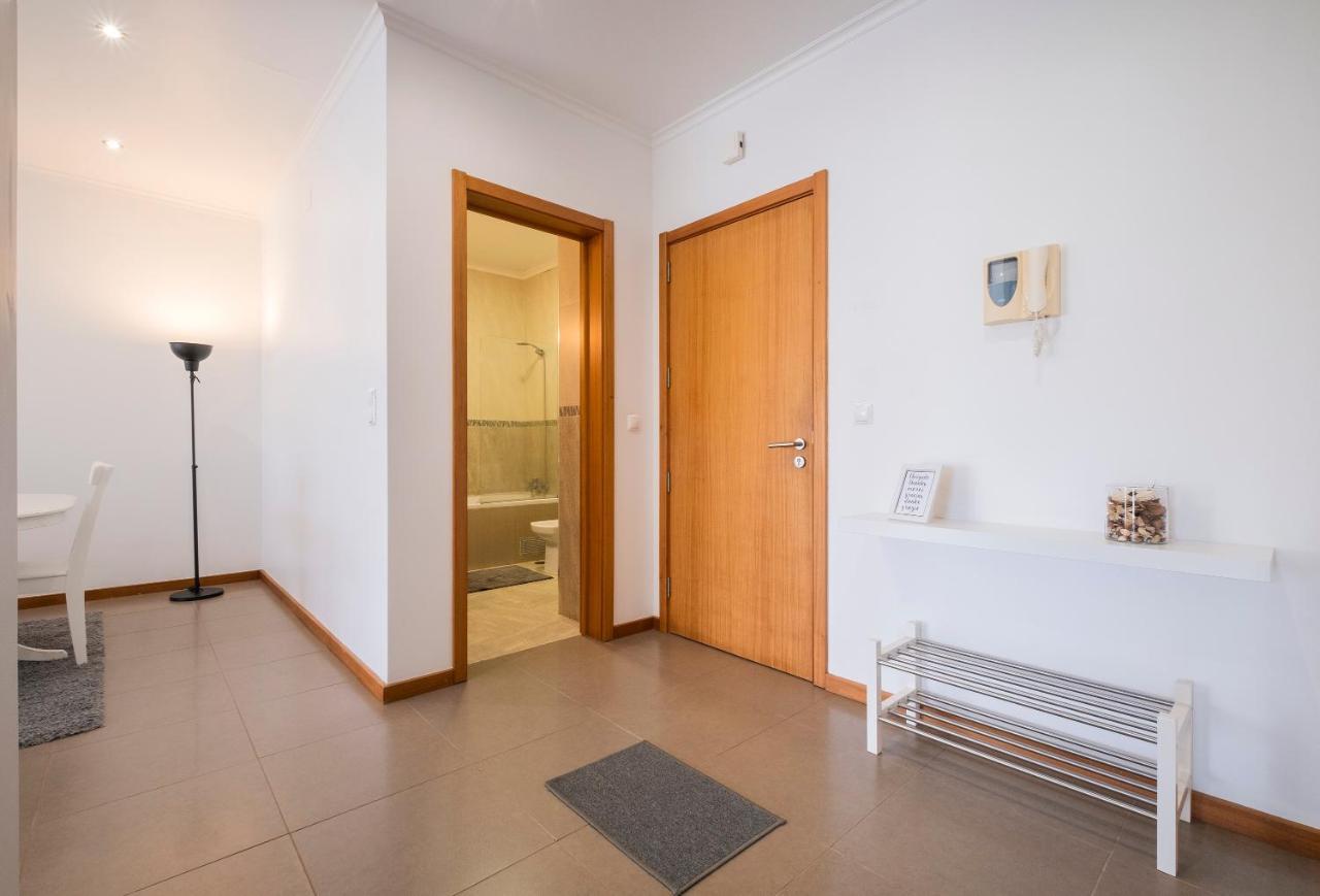 Paim Apartments Ponta Delgada  Bagian luar foto