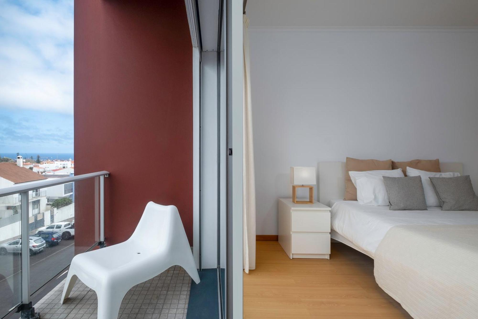 Paim Apartments Ponta Delgada  Bagian luar foto